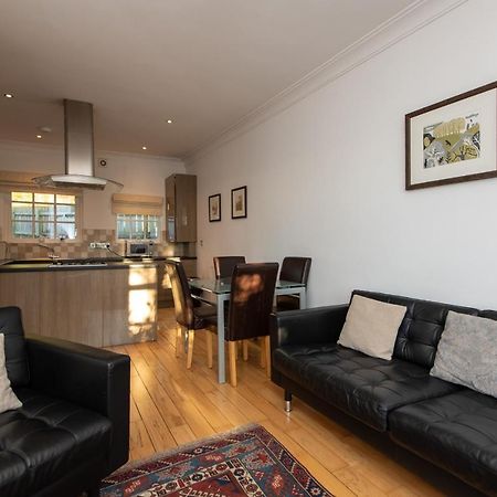 דורהם Apartment 4 The Grove מראה חיצוני תמונה