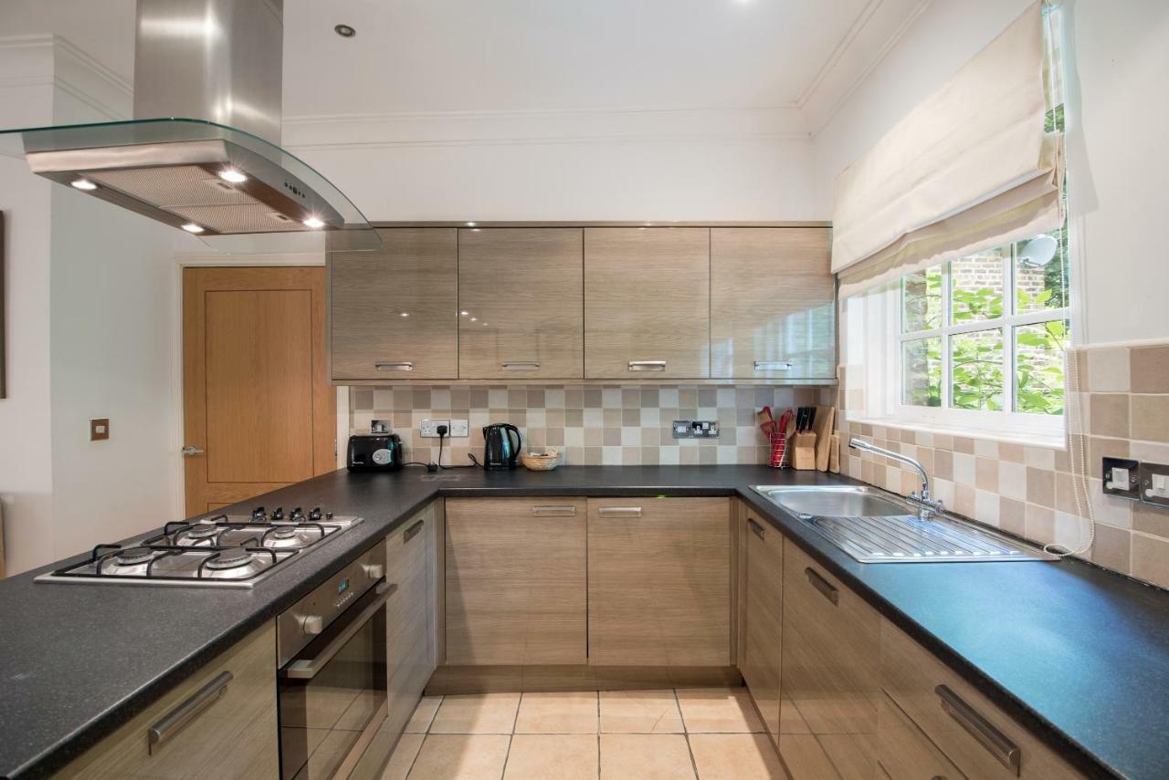 דורהם Apartment 4 The Grove מראה חיצוני תמונה